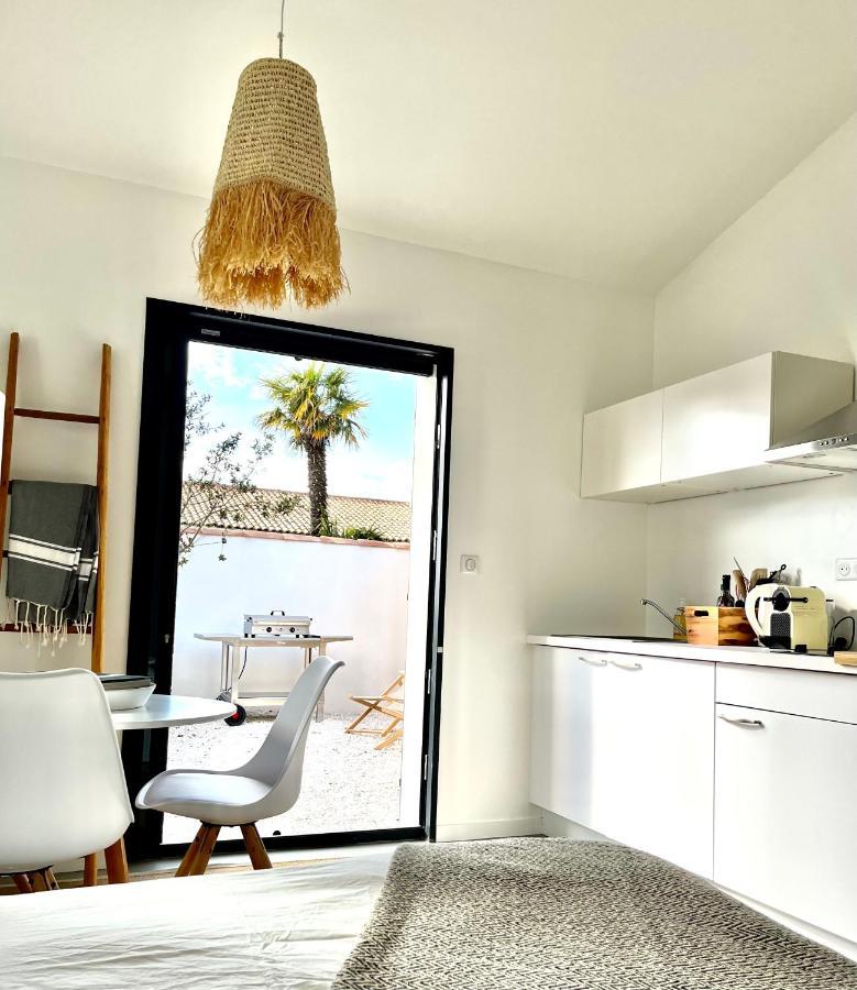Maisonnette A Proximite Et Port De St-martin * Saint-Martin-de-Re